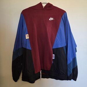 Nike Men's Maroon and Blue Windbreaker